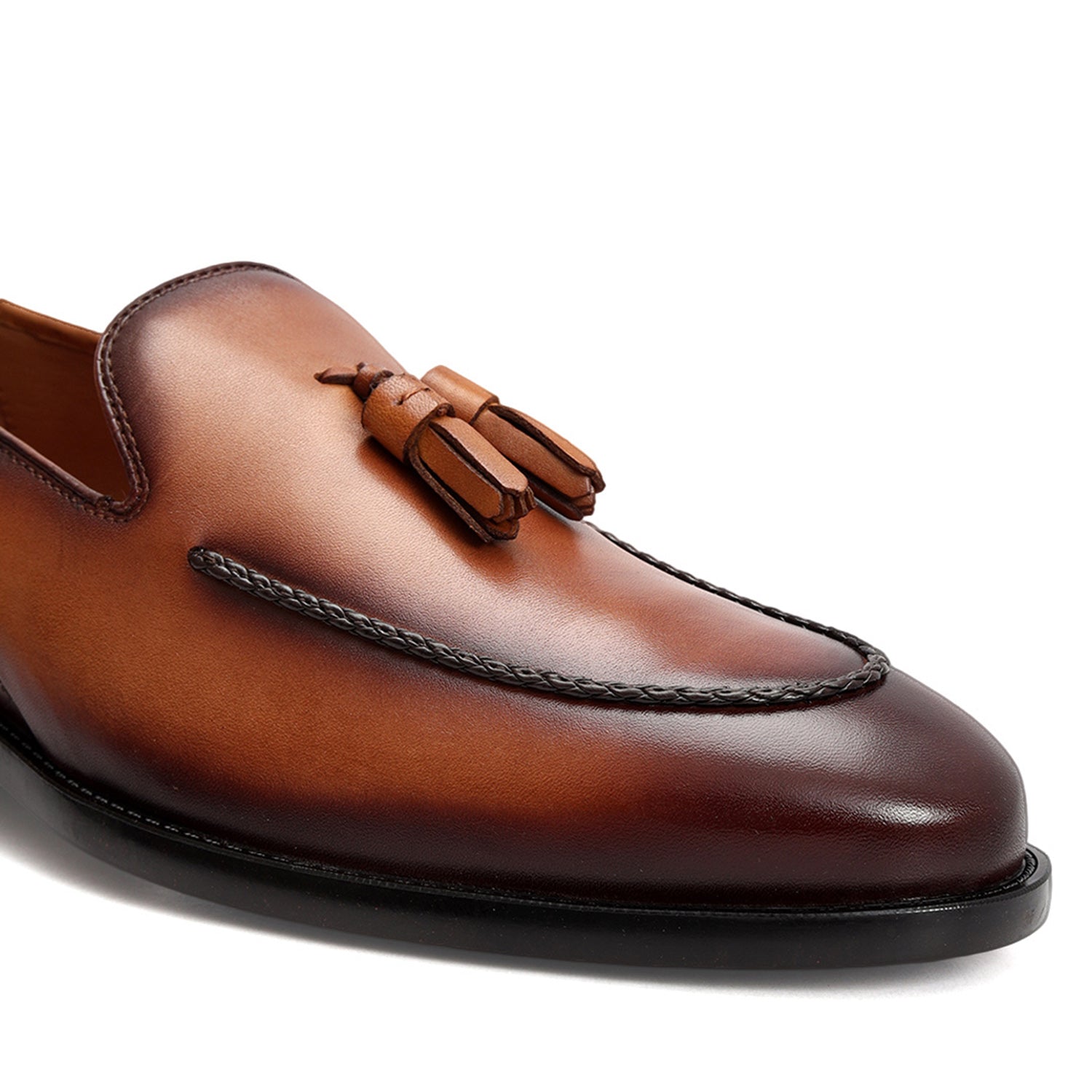 Cobbler India Tan Loafers With Tassels