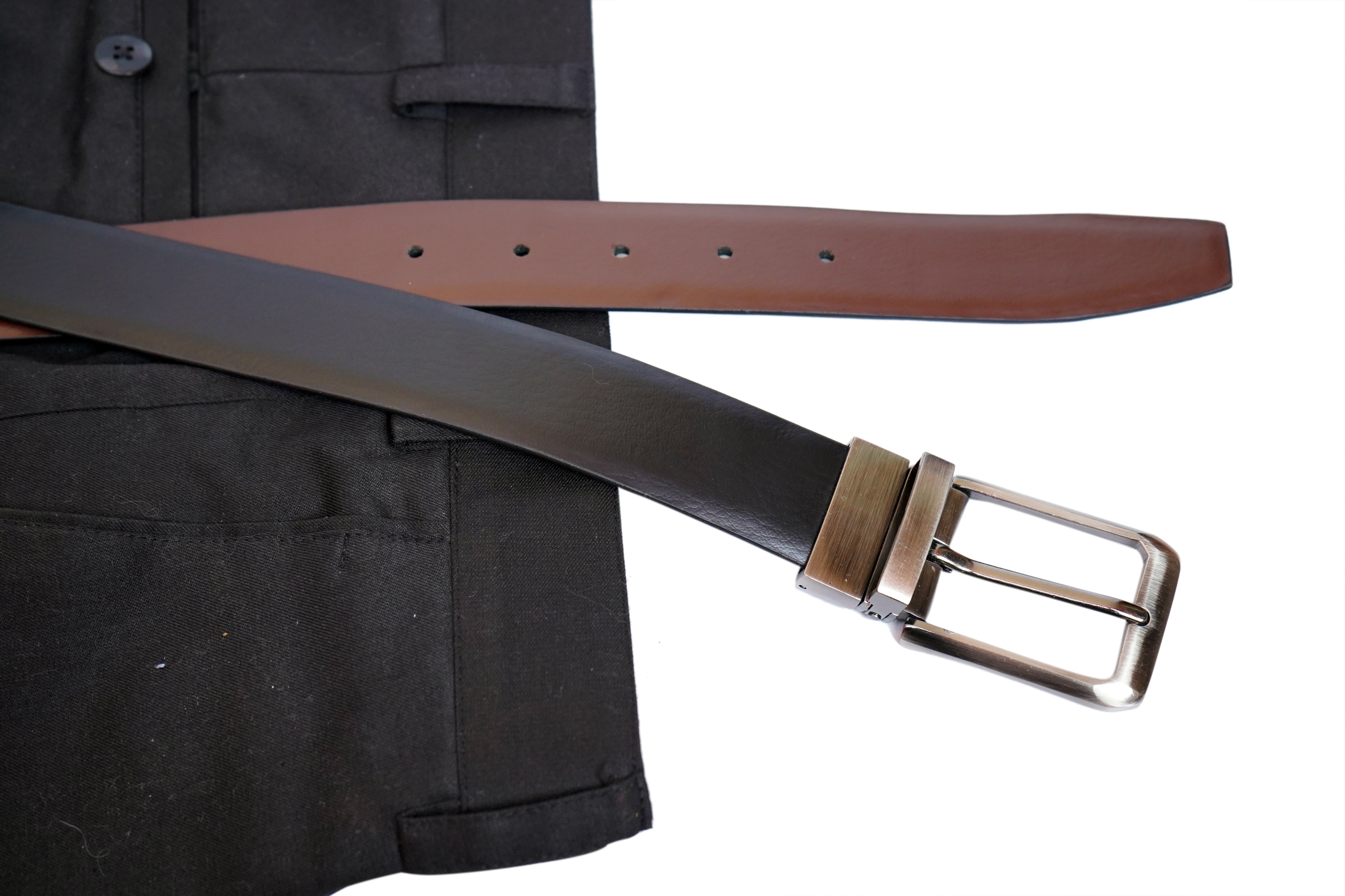 Cobbler India Signature Leather Belt – Elegant & Reliable Accessory