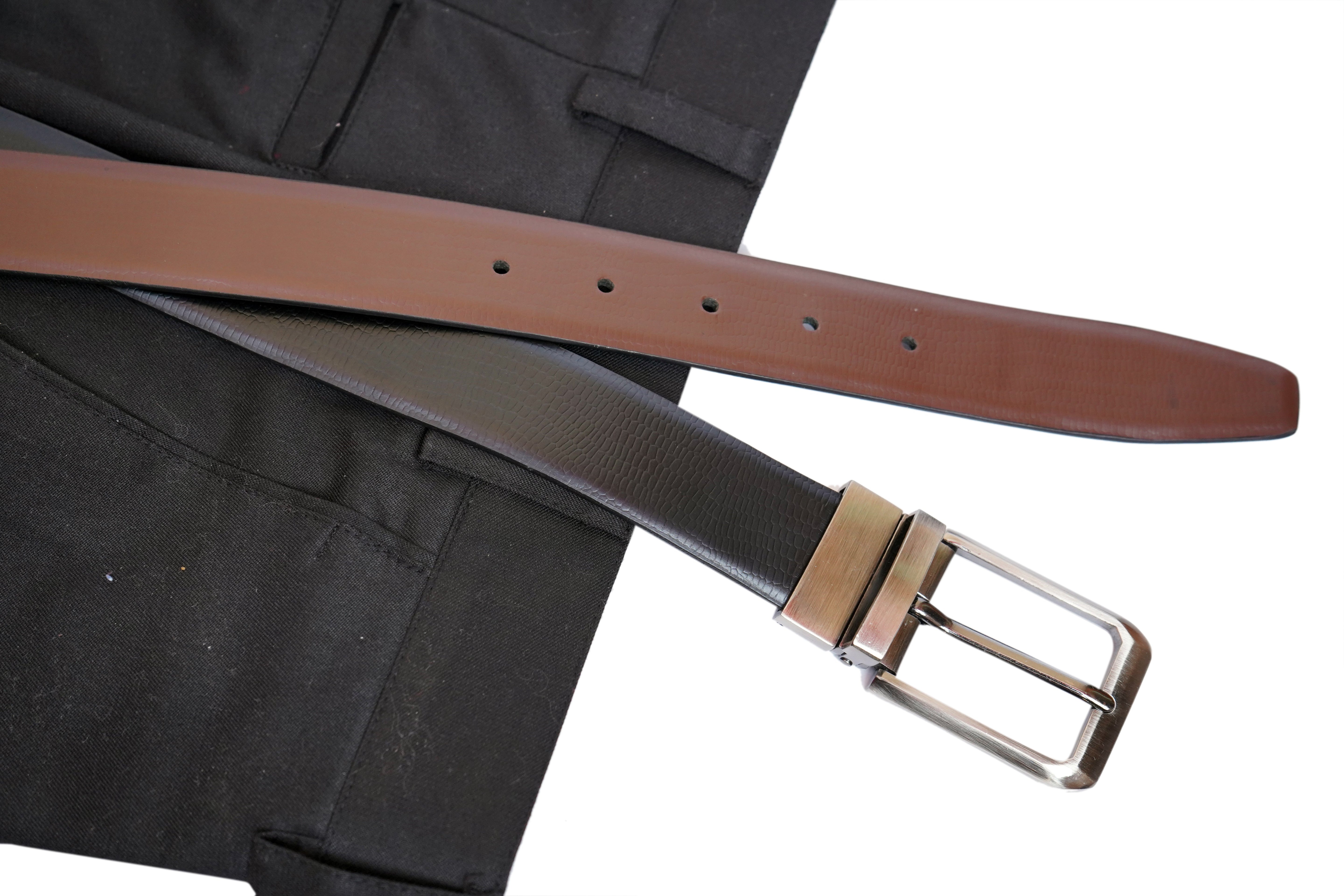 Cobbler India Premium Leather Belt for Men – Sleek, Durable & Timeless Style