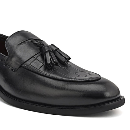 Cobbler India Black Croco Textured Loafers With Tassels