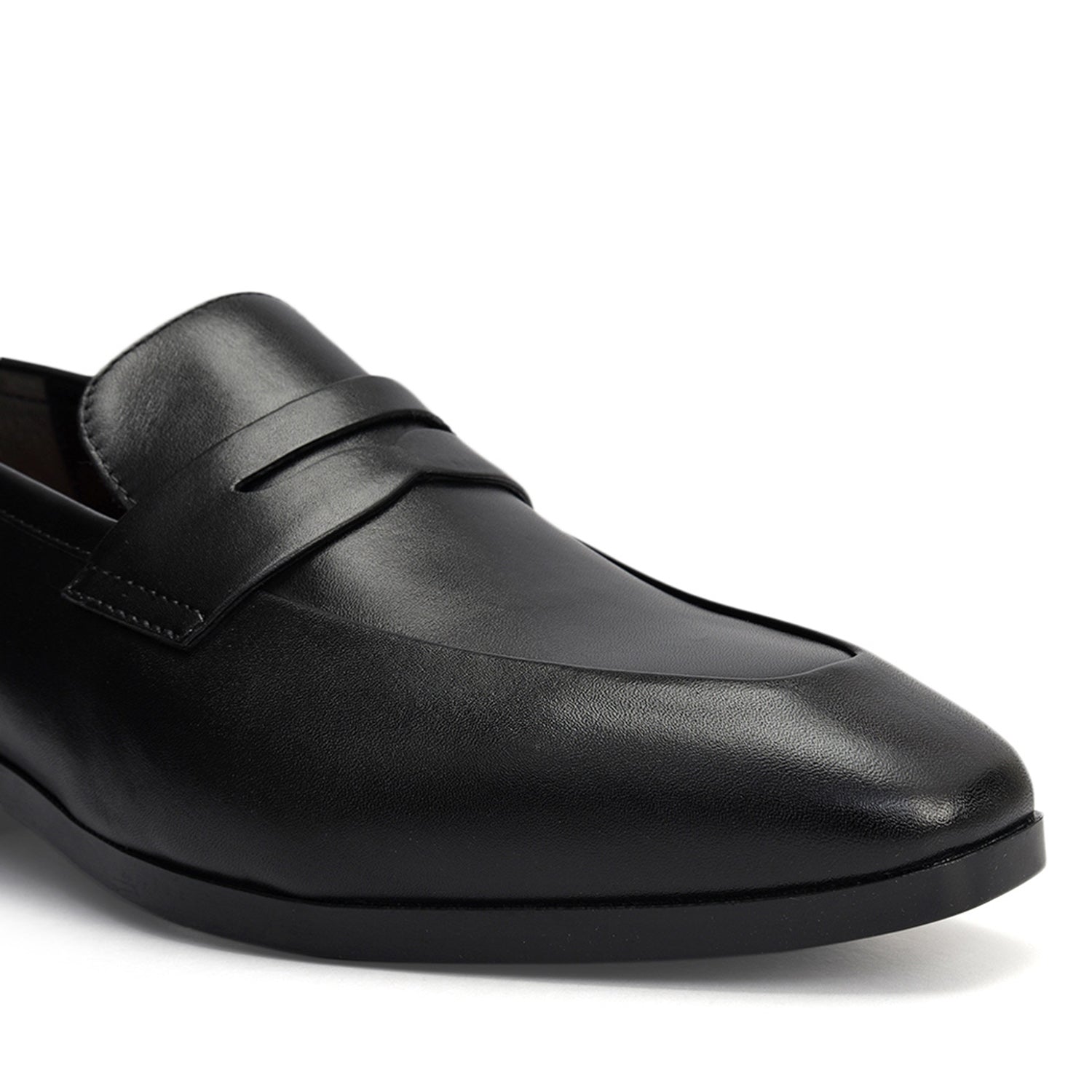 Cobbler India Black Leather Loafers With Panel