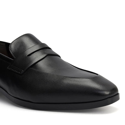 Cobbler India Black Leather Loafers With Panel